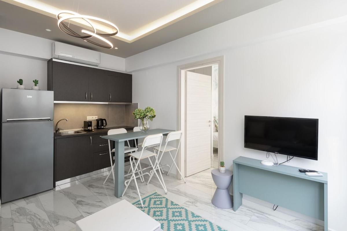 Innovative Majestic Corner In Ladadika Apartment Thessaloniki